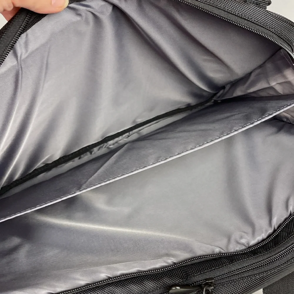 Targus Messenger Commuter Travel Bag